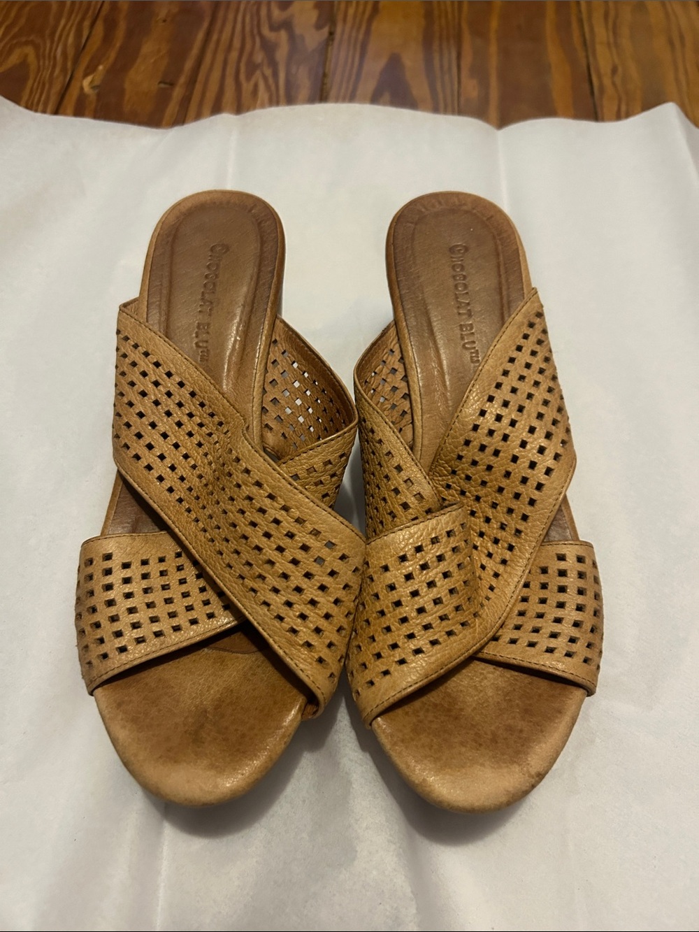 Chocolat Blu Wamblee Wedge Tan Leather Slide Sandals size 6